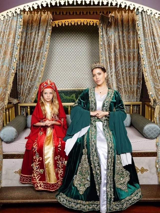 Icardi'nin eşi Wanda Nara Hürrem Sultan oldu