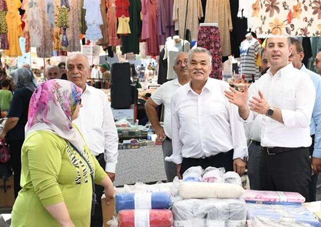 Cumhuriyet Halk Partisi’nden Ahmet Akın'dan Torbalı'ya çıkarma