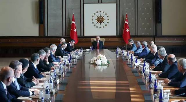 Erdoğan TOBB Başkanı Hisarcıklıoğlu'nu kabul etti