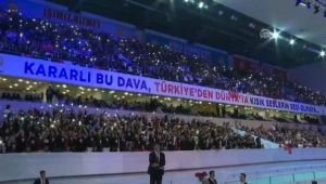 AK Parti'nin Yeni MKYK'sına İzmir'den 2 İsim