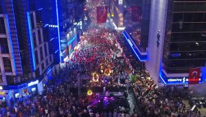 Karşıyaka'da 'Zafer' coşkusu