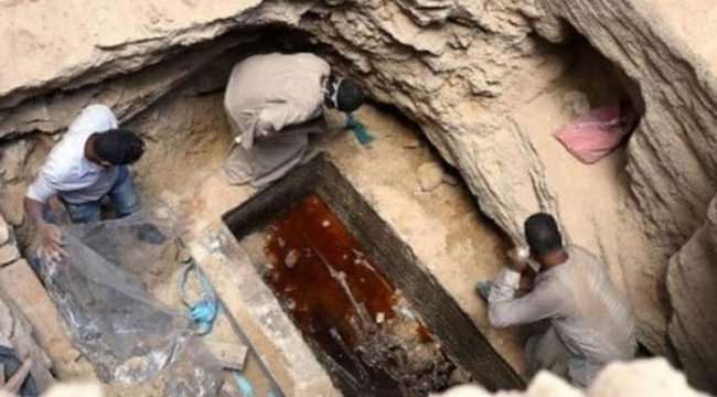 Mısır'da bulunan lahitteki 'hayat iksiri' olarak ilgi çeken gizemli sıvının sırrı çözüldü!