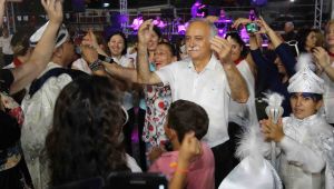 Bayraklı'da Toplu Sünnet Şöleni