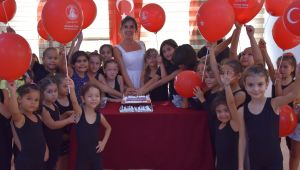 Dikilili Miniklerden Duygulandıran Etkinlik