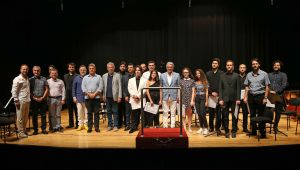 Gençler Ustalarıyla Birlikte Müzikseverlerle Buluştu