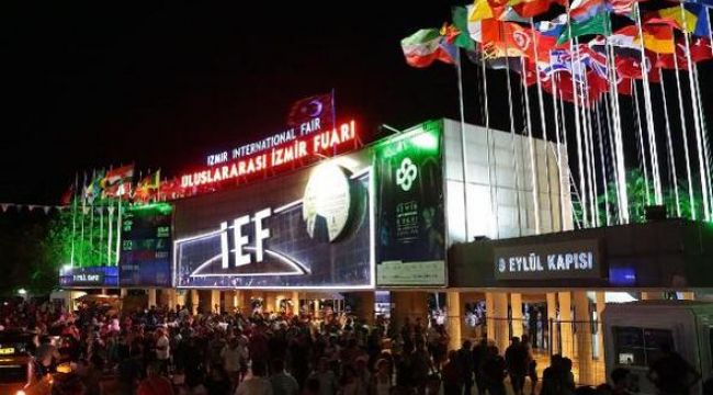 İEF'de İlk Güne Yoğun İlgi