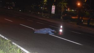 İzmir'de Otomobil Yayaya Çarptı: 1 Ölü