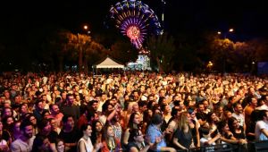 Rock Sahnesi'nde İzmirlilere Süpriz