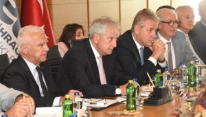 Sanayi, Ticaret, İhracatta İzmir İçin Üç Koldan Atak