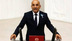 CHP’li Polat Gündeme Taşıdı, Gemi İzmir’den Ayrıldı