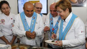 İzmir'in Lezzet Festivali Başladı