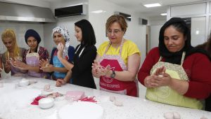 İzmir’in lezzetleri Konak’ta Tadılacak 