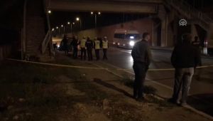 Polis Otomobili Devrildi: 2 Yaralı