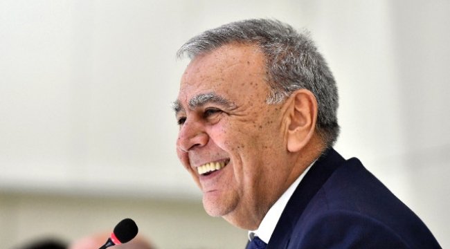 Başkan Kocaoğlu'ndan Zeybekci'ye Tebrik