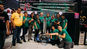 Geleceği İnşa Eden İZMİR GİRLS FRC Robot Takımı Destek Bekliyor