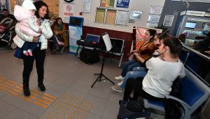 İskelede akşam sürprizi