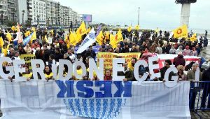Kesk'ten İzmir'de Bölgesel Miting
