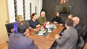 Başkan Batur, Tabip odasına İzmir vizyonunu anlattı