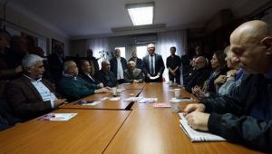 Çiftçi Bornova İçin Yola Çıktı