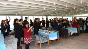 Çiğli'de sanat kursiyerleriyle büyük buluşma!