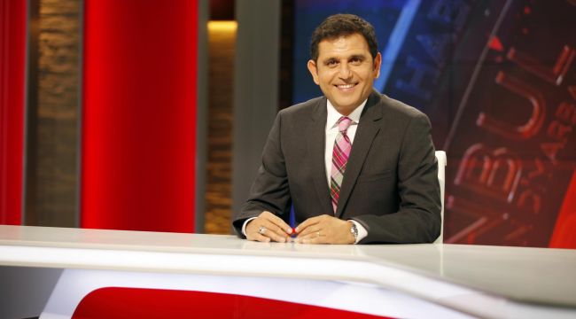 Fatih Portakal'ı portakal yiyerek protesto ettiler