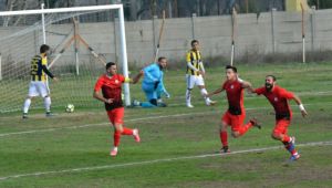 Foça Belediyespor, Devreyi Lider Kapattı