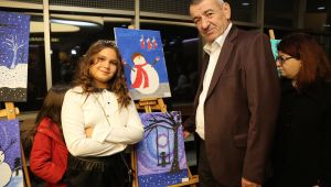 Gaziemir'de çocuklardan "Resim ve Karikatür Yeni Yıl Sergisi"