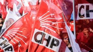 Gözler CHP'de