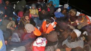 İzmir'de 88 kaçak göçmen yakalandı