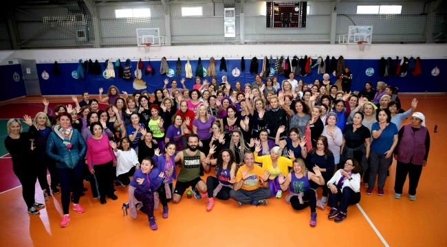 Karşıyakalı kadınlar sporda buluştu