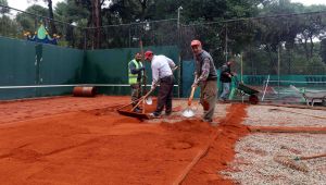 KTK, toprak korta kavuşuyor