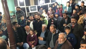 250 AKP üyesi CHP'ye geçti!