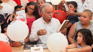 Bayraklı kütüphanelerinden bir ilk