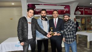 Bornova'da dostluk kazandı