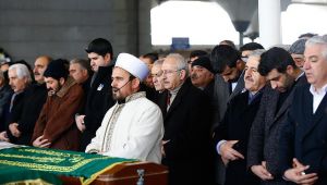 Kılıçdaroğlu cenaze törenine katıldı