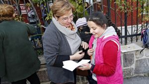 Miniklerden Başkan Pekdaş'a sevgi seli