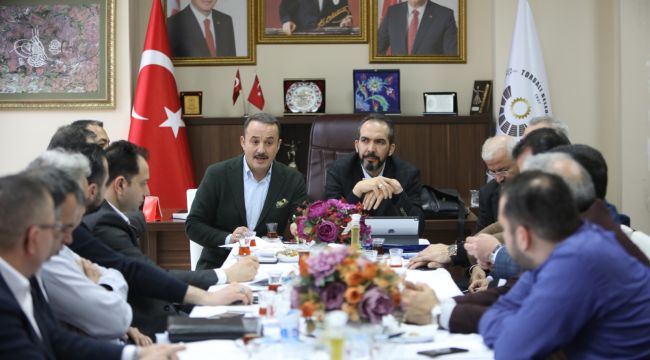 Özdemir'den 'İzmir' vurgusu