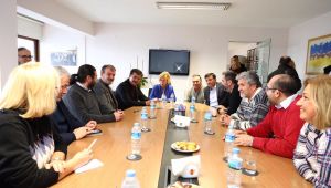 Zeybekci'den İzmir Gazeteciler Cemiyeti'ne ziyaret