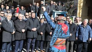 Zeybekci'yi 'Zeybekle' karşıladılar