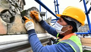 118 yıllık sembole "hayat öpücüğü"