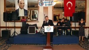 CHP’li Sındır, “İzmir, demokrasinin ve özgürlüğün öncü kenti”