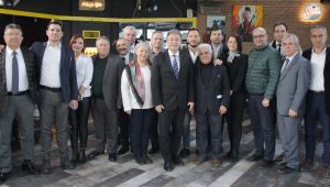 İduğ’a aday adaylarından tam destek