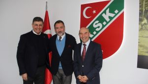Soyer: “İzmir’in tüm kulüpleri için üzerimize düşeni yapmaya hazırız”
