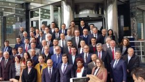 Tunç Soyer Adaylarla Bir Araya Geldi