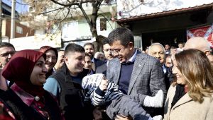 Zeybekçi'den Soyer'e, 'İzmir'i kim uyuttu?'