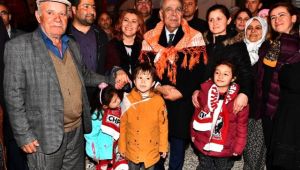 Başkan Kocaoğlu: 'Buradan Çin'e Kadar Uzanacak Mesafedeki Yolu Asfaltladık'