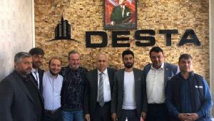 Başkan Uyan Foça'da Bitlislilerle buluştu