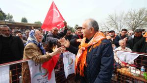 Bayraklı'da gelenek