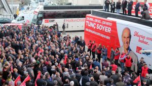 CHP’den Menderes’te gövde gösterisi