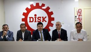 DİSK Ege Bölge Temsilcisi Sarı’dan Bucalı işçilere çağrı